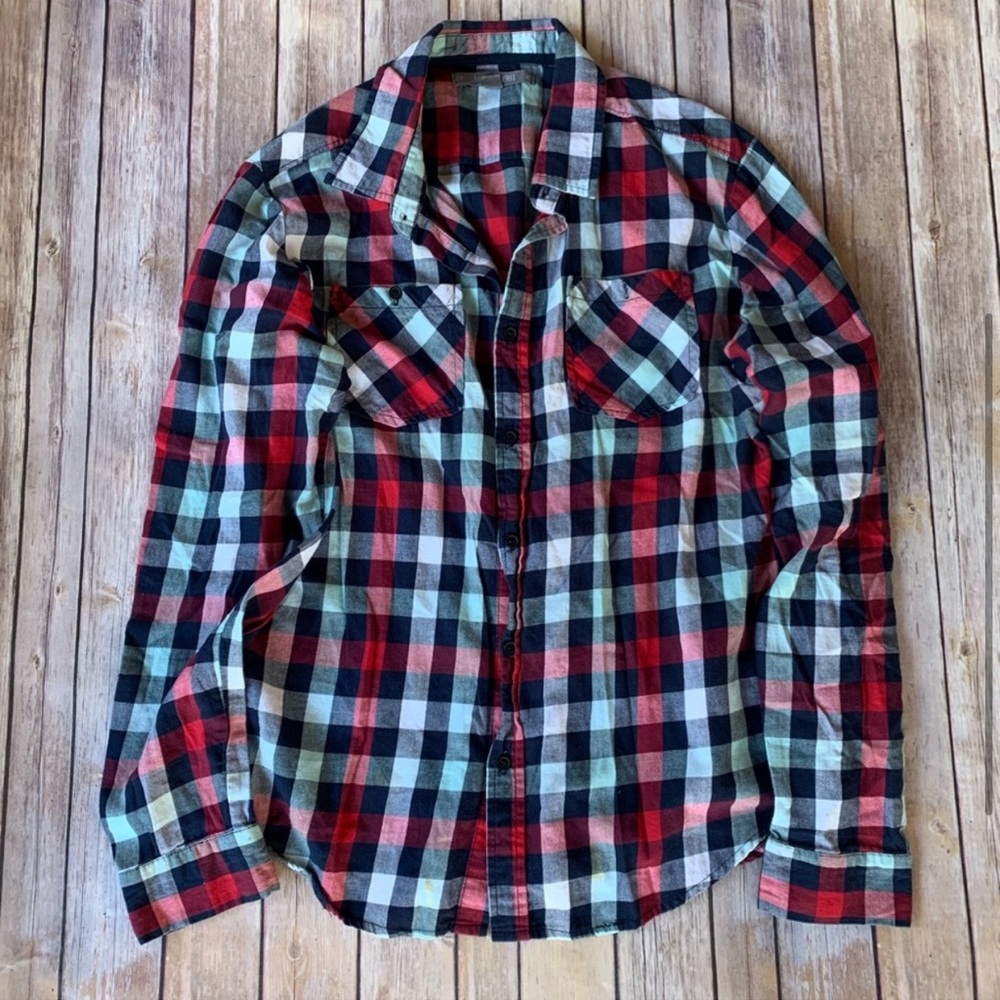 💥2 for $10💥 - Red Plaid Button Down